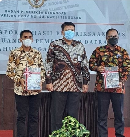 Mubar meraih WTP dari Badan Pemeriksa Keuangan (BPK) Republik Indonesia perwakilan Provinsi Sulawesi Tenggara. (Foto: Ist)