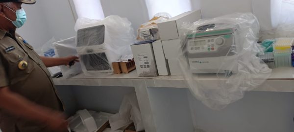 Alat Laboratorium PCR Milik Dinkes Muna yang masi tersimpan di Laboratorium Daerah. (Foto Dok : Anuardin)