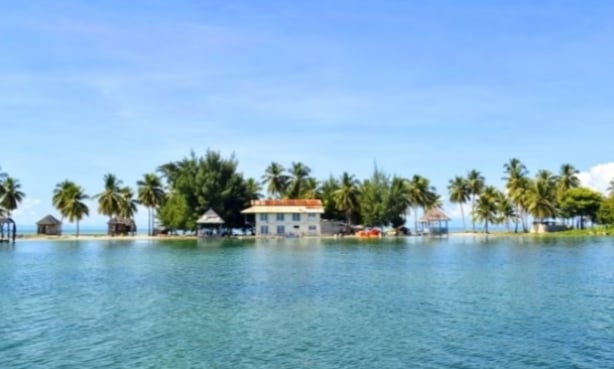 Mubar memiliki sejumlah destinasi wisata. Salah satunya Pulau Indo. (Foto Istimewa)