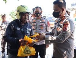 Polres Baubau Jumat Berbagi