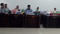 Rapat Banggar DPRD Muna Bersama TAPD Muna tentang APBD Perubahan. (Foto:Anuardin)