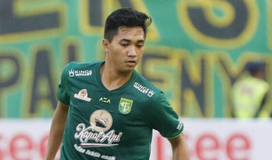 Brayen Pondaag siap menjawab kepercayaan jika diberi kesempatan bermain oleh tim pelatih. (Angger Bondan/Jawa Pos)