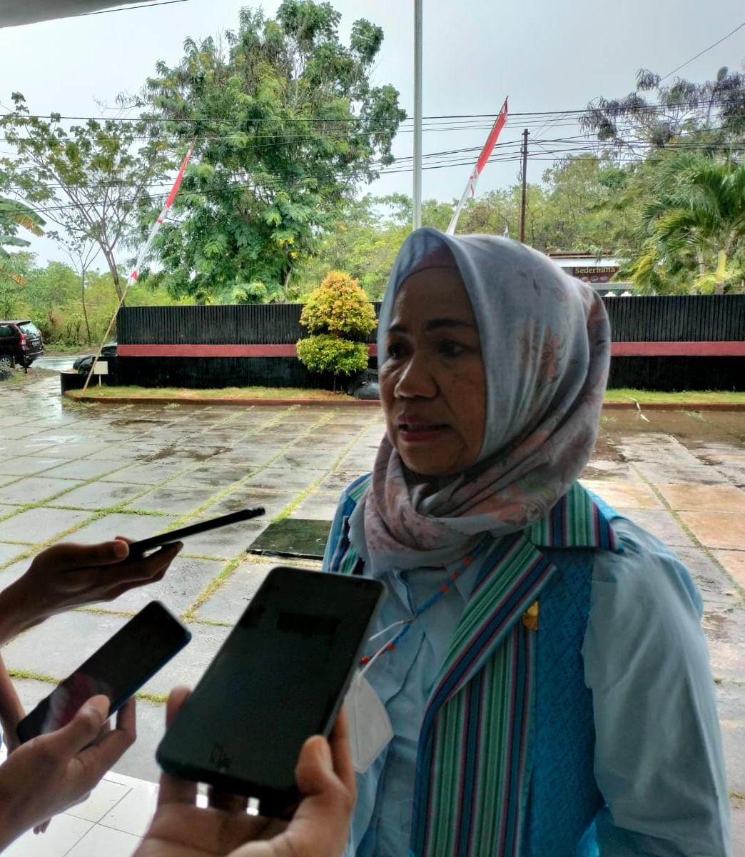 Kepala Disperkim Kota Baubau, Siti Amalia Abibu. (Foto istimewa)