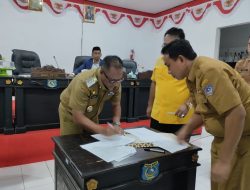 DPRD dan Pemda Muna Barat Menyetujui Raperda APBD 2023