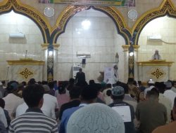 Syekh Barjas Daoud Salih Elwar Tausiyah di Masjid Agung Baubau: Doakan Palestina