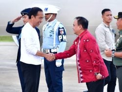 Pj Gubernur Sambut Kedatangan Presiden Jokowi di Sultra