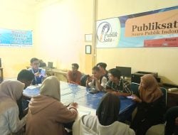 Puluhan Mahasiswa STKIP Pelita Nusantara Buton Sambangi Buton Pos. Berantas Hoax, Penguatan Citizen Journalism